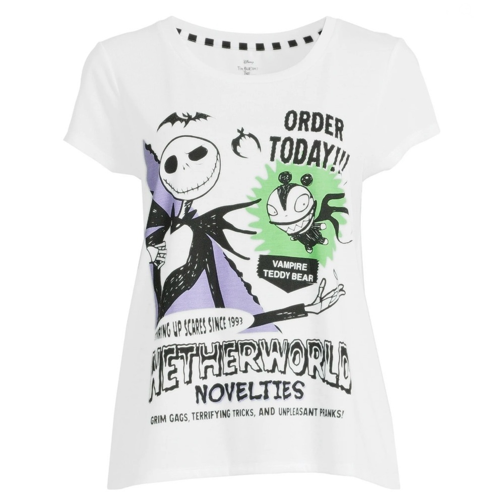 NIGHTMARE BEFORE CHRISTMAS GRAPHIC T-SHIRT WHITE SIZE LARGE (NEW WITH TAGS) A16
